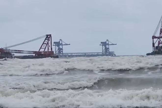 [Video] Từ ngày 16-25/12, nhiều vùng biển có sóng cao, cảnh báo nguy cơ sạt lở bờ biển