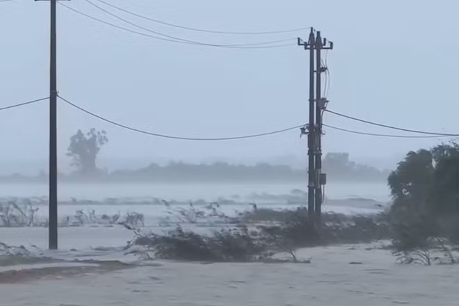 [Video] Tháng 12 có thể xuất hiện 1-2 cơn bão, áp thấp nhiệt đới trên Biển Đông