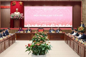 Hội nghị chuyên đề của Ban Chấp hành Đảng bộ thành phố Hà Nội sáng 13/12. (Ảnh: Viết Thành)