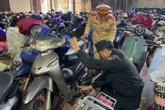 Tổng kiểm tra bãi giữ xe học sinh trong và ngoài trường học.