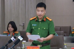 Thượng tá Vũ Thanh Tùng, Cục phó Cục Cảnh sát Điều tra tội phạm về kinh tế, tham nhũng, buôn lậu tại họp báo.
