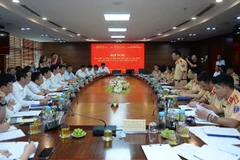 Hội nghị ba bên bàn giải pháp phòng ngừa tai nạn, thúc đẩy kinh tế giao thông.