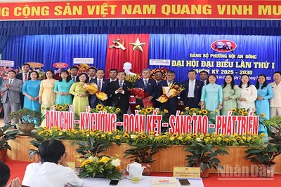 Ban Chấp hành Đảng bộ phường Hội An Đông, nhiệm kỳ 2025-2030 ra mắt.