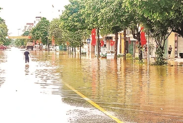 Cứ mưa lớn là nhiều điểm trên địa bàn thành phố Thái Nguyên ngập.