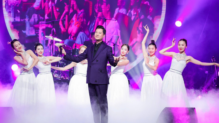 តារាចម្រៀង Quang Dung ។ thu1.jpg
