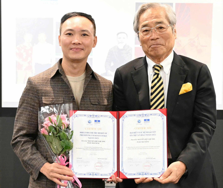 Direktør Van Nguyen mottok tittelen «Direktør for oppdraget med å bevare kulturelle verdier UNESCO 2025». vannguyena.jpg