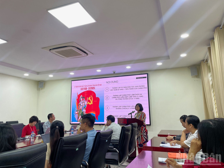 Một phiên thảo luận tại Tiểu ban 2. ndo_br_hoithao1.jpg