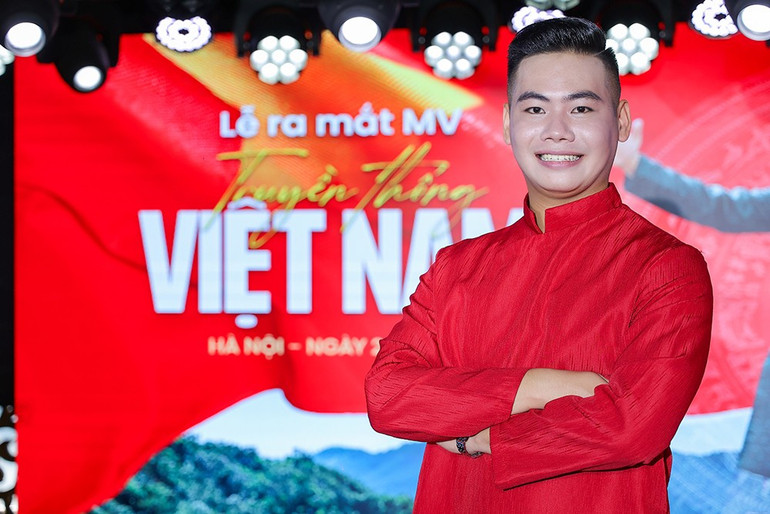 Ca sĩ Dương Minh Quý. mvtruyenthong2.jpg