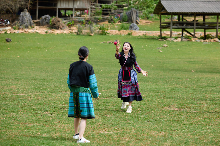 Cùng chơi trò chơi dân gian. thisinhhh1.jpg