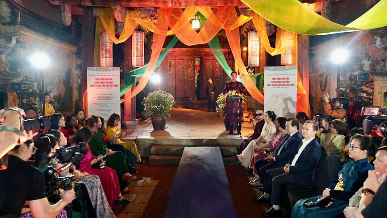 Öppningsceremoni för showen. david5.jpg