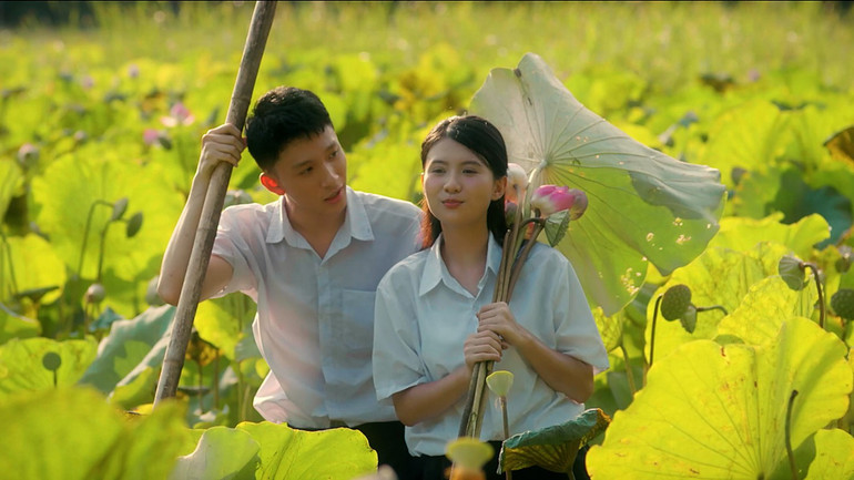 Viễn và Ngân trong phim. cachem-vienngan.jpg