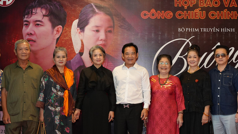 Các nghệ sĩ tham gia bộ phim. buong-ns.jpg