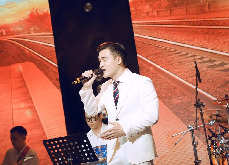 Ca sĩ Trọng Hải. nguyenthanhtrung-tronghai.jpg