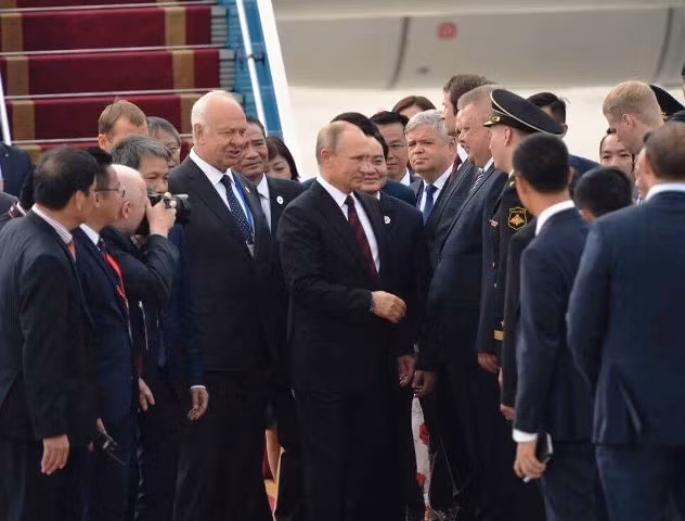 Đà Nẵng đón chào các nhà lãnh đạo kinh tế dự Tuần lễ cấp cao APEC ảnh 3 Đà Nẵng đón chào các nhà lãnh đạo kinh tế dự Tuần lễ cấp cao APEC ảnh 3