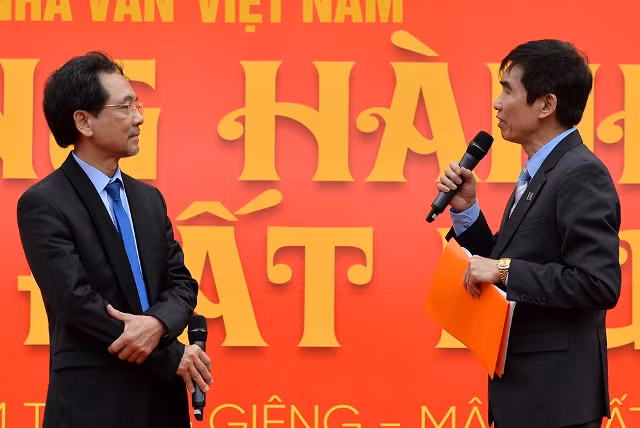 Ngày thơ Việt Nam lần thứ 16 ảnh 5 Ngày thơ Việt Nam lần thứ 16 ảnh 5