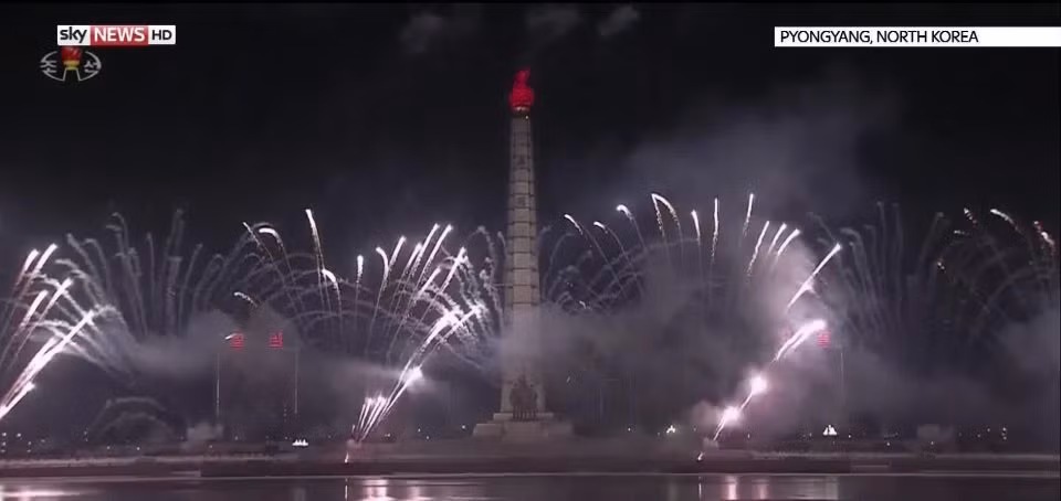 [CẬP NHẬT]:Thế giới rộn ràng đón năm mới ảnh 6