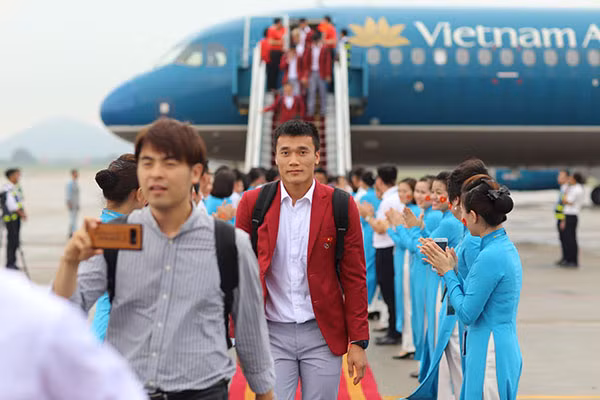 Lễ vinh danh “Tự hào Việt Nam" ảnh 12 Lễ vinh danh “Tự hào Việt Nam" ảnh 12