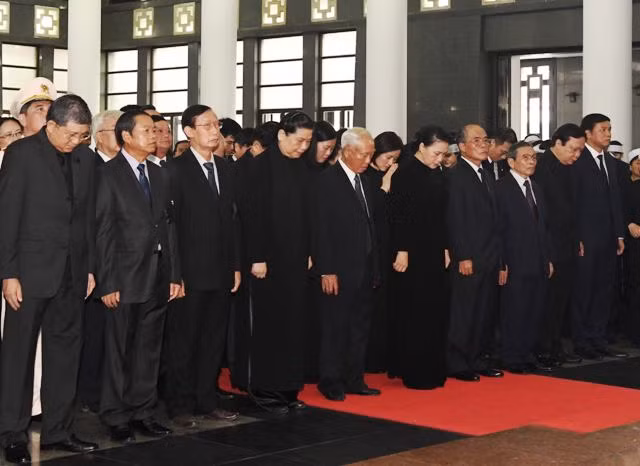 Lễ viếng Chủ tịch nước Trần Đại Quang ảnh 6 Lễ viếng Chủ tịch nước Trần Đại Quang ảnh 6