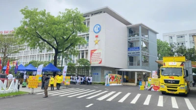 "Chuyến xe hướng nghiệp" là hành trình do Đại sứ quán Đức tại Việt Nam khởi xướng.