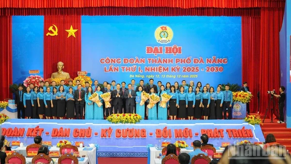 Ban Chấp hành Công đoàn thành phố Đà Nẵng khóa I, nhiệm kỳ 2025-2030 ra mắt tại đại hội.