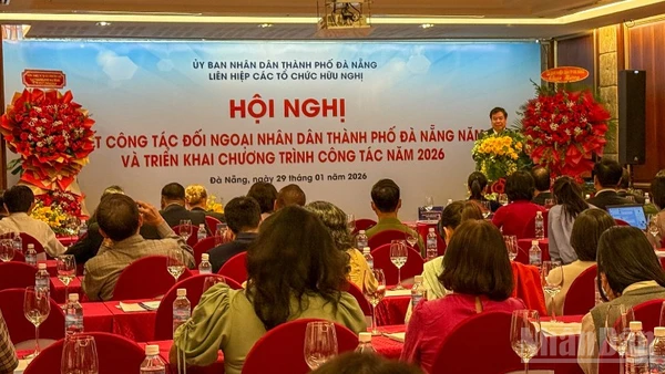 Quang cảnh hội nghị.