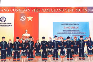 Ra mắt bộ trang phục sinh hoạt cộng đồng của dân tộc Chứt ở phía tây tỉnh Quảng Trị.