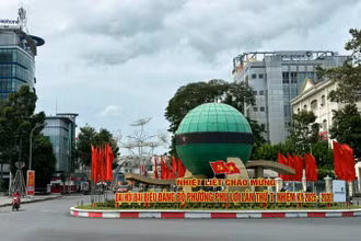 Tại Trung tâm phường Phú Lợi thường xuyên diễn ra các hoạt động kinh tế-xã hội năng động, phong phú.