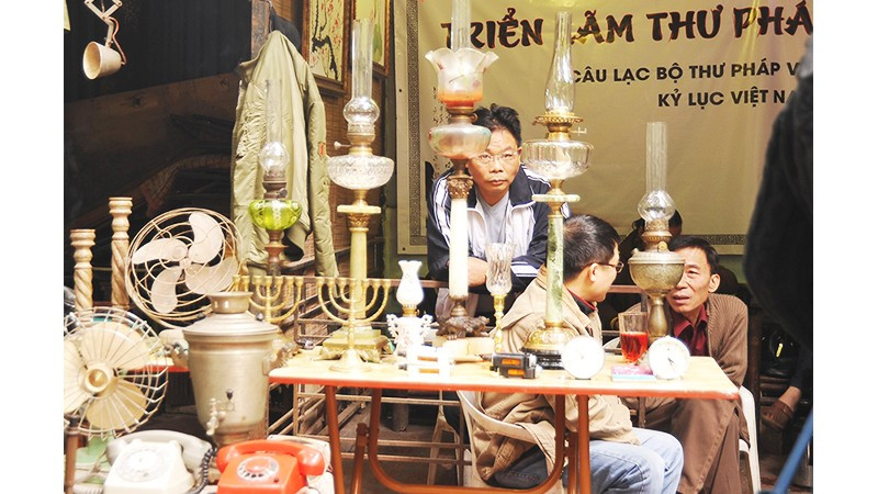 Hoài niệm. Ảnh: HẢI ANH