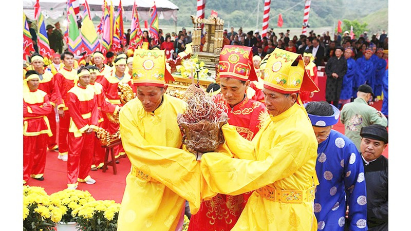 Các nghi lễ tại lễ hội đã được phục hồi. 