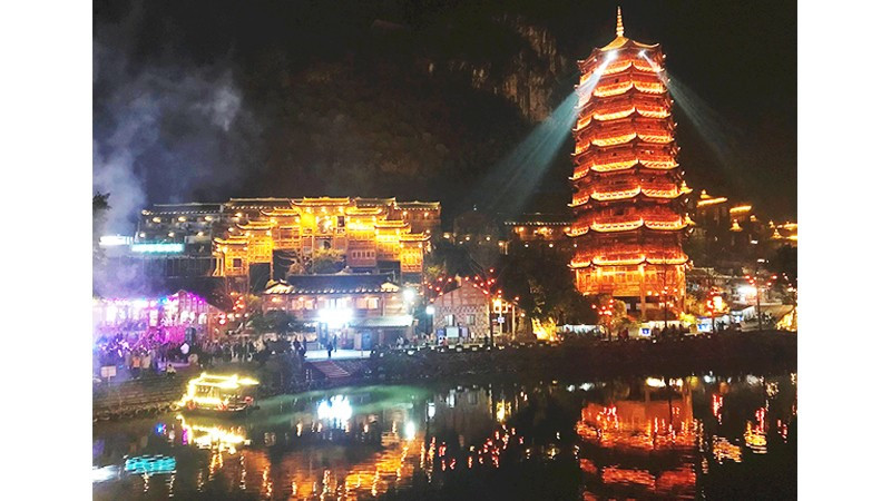 Một góc Khu du lịch Phong Lâm Bố Y.