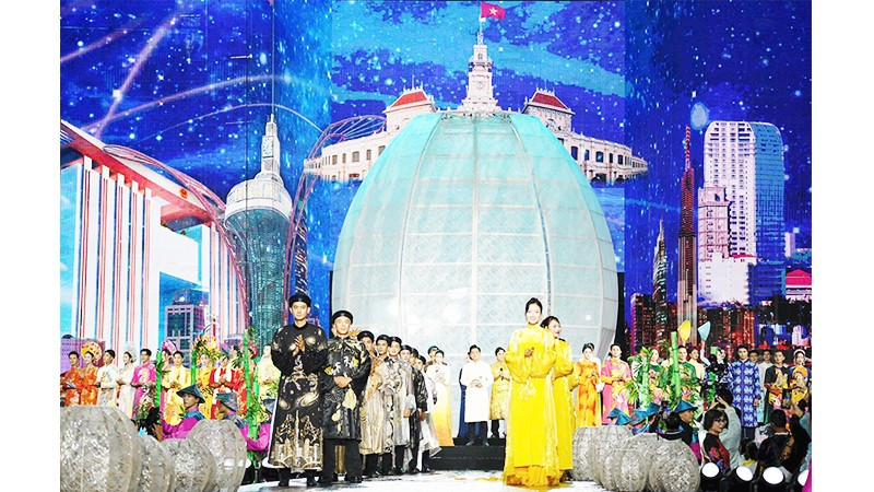 Lễ hội Áo dài Thành phố Hồ Chí Minh năm 2026 bao gồm nhiều hoạt động đặc sắc. Ảnh: THẾ ANH