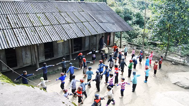 Xây dựng các trường phổ thông nội trú liên cấp