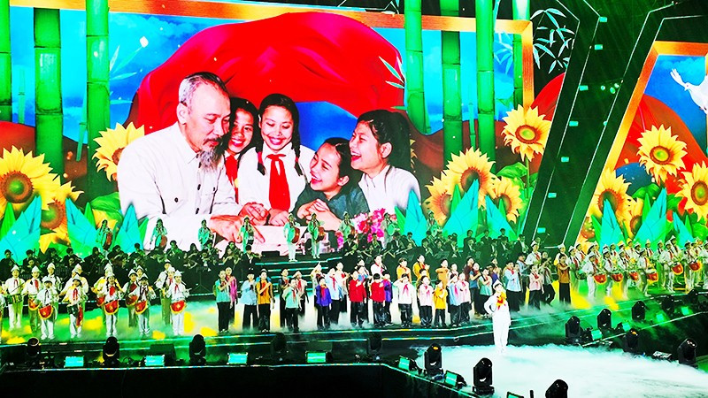 Đặc sắc chương trình mừng Đại hội Thi đua yêu nước