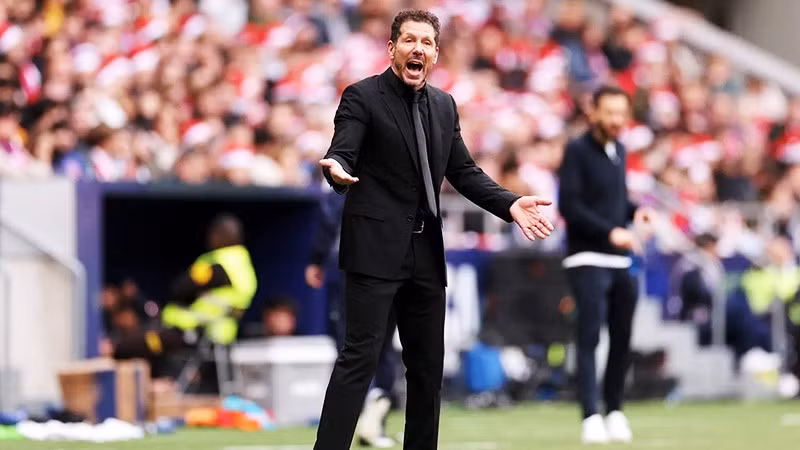 HLV Diego Simeone có thể sẽ chia tay Atletico Madrid sau 15 năm gắn bó.
