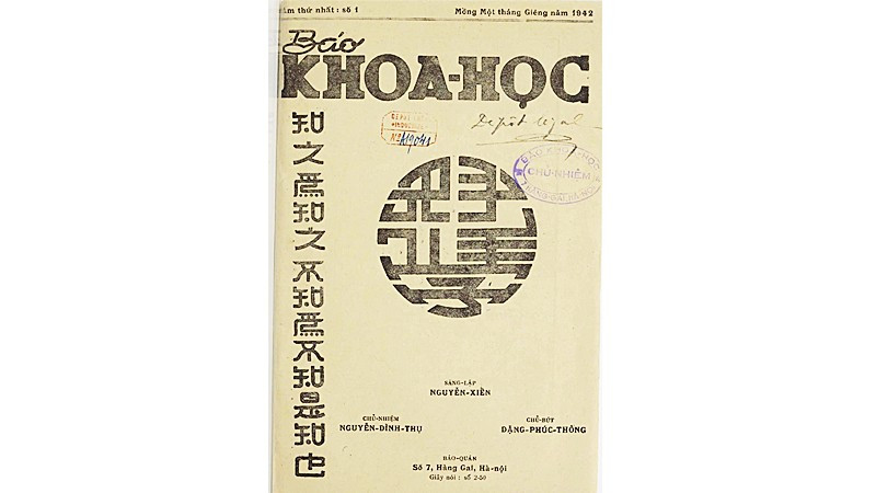 Báo Khoa học số 1 (ra ngày 1/1/1942) do kỹ sư Nguyễn Đình Thụ làm Chủ nhiệm. Ảnh: Tác giả chụp lại từ Thư viện Quốc gia Pháp