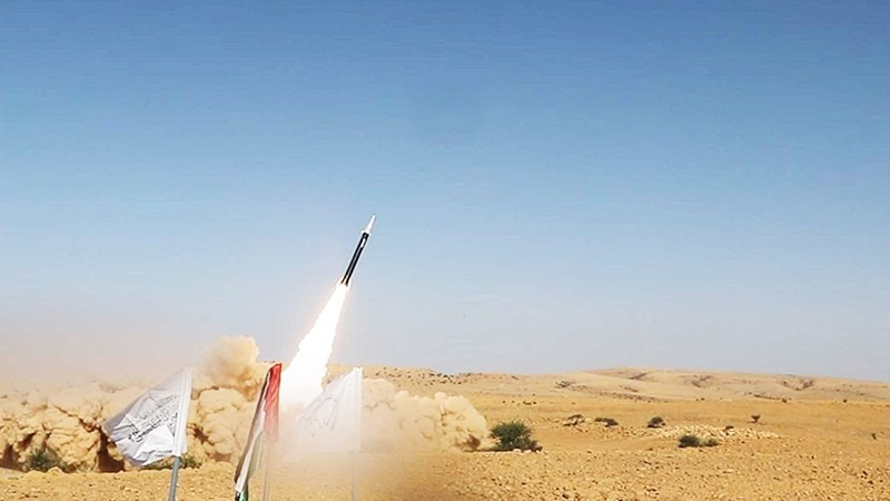 Houthi phóng tên lửa siêu vượt âm Palestine-2 vào lãnh thổ Israel. Ảnh: THE INTERCEPT