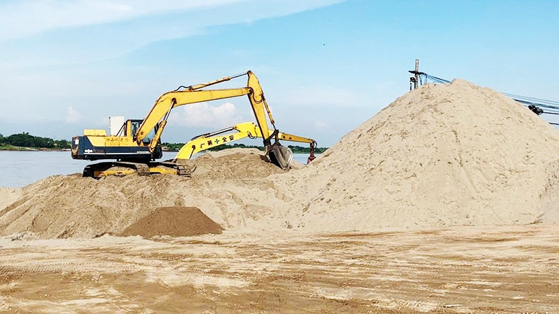 Phần lợi nhuận tính từ khi cát lên bờ và được đưa tới công trình chiếm tới 70 - 80% còn lại.