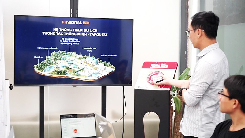 Chấp nhận rủi ro, hai năm qua, Phygital Labs đầu tư rất nhiều cho quá trình nghiên cứu và phát triển công nghệ mới. Ảnh: HOÀNG NHI