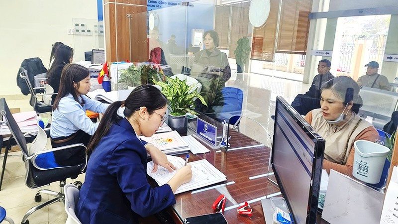 Khuyến khích người dân sử dụng dịch vụ công trực tuyến