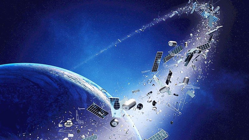 Có hàng chục nghìn mảnh vỡ đang trôi nổi trên quỹ đạo Trái đất. Ảnh: GETTYIMAGES