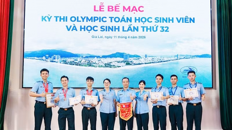 Trao giải Olympic Toán học sinh viên và học sinh năm 2026
