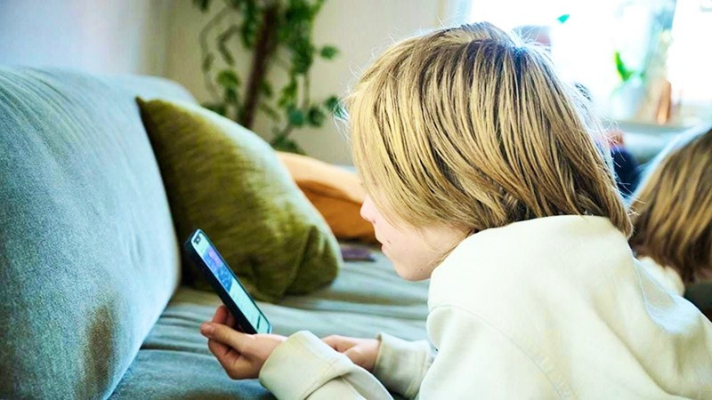 Đan Mạch hạn chế trẻ em sử dụng mạng xã hội