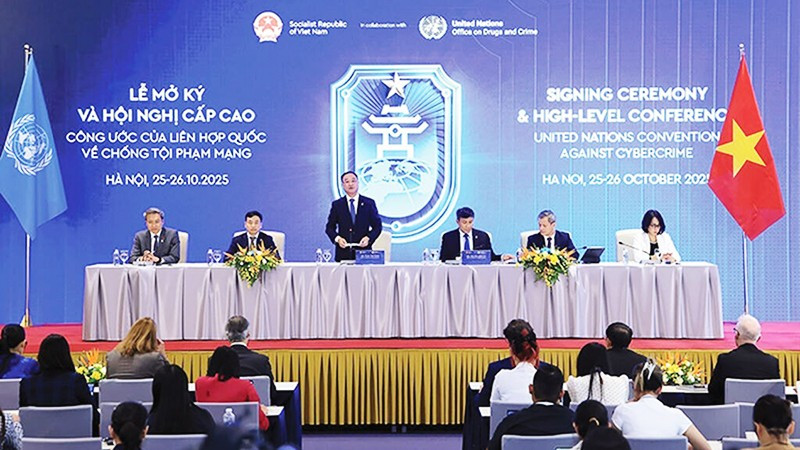 Lễ mở ký Công ước của LHQ về chống tội phạm mạng. Ảnh: BNG