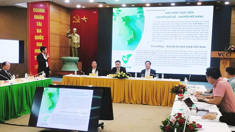 Những tính năng ưu việt của GreenMap được giới thiệu tại diễn đàn.