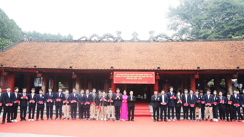 Gặp mặt, động viên học sinh của Thủ đô tham gia Kỳ thi học sinh giỏi 