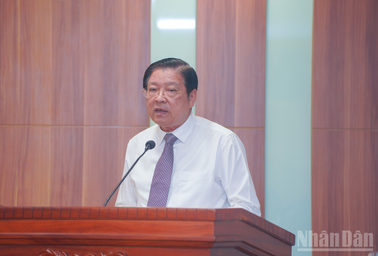Đồng chí Phan Đình Trạc, Ủy viên Bộ Chính trị, Bí thư Trung ương Đảng, Trưởng ban Nội chính Trung ương, Phó Trưởng ban Thường trực Ban Chỉ đạo Trung ương về phòng, chống tham nhũng, lãng phí, tiêu cực, Phó Trưởng ban Thường trực Ban Chỉ đạo Cải cách tư pháp Trung ương phát biểu kết luận hội nghị. ndo_br_20250823-dsc02384.jpg