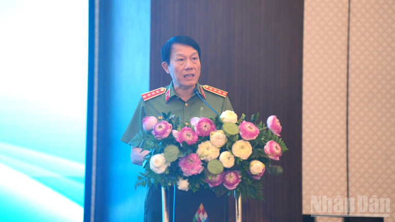 Đại tướng Lương Tam Quang, Ủy viên Bộ Chính trị, Bộ trưởng Công an phát biểu chào mừng hội thảo ndo_br_anh-2.jpg