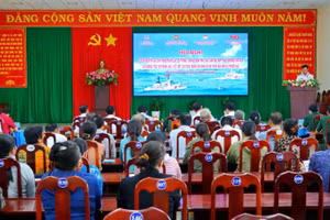Quang cảnh hội nghị tuyên truyền về biển đảo của Việt Nam và phòng chống IUU tại xã Phước Hải.