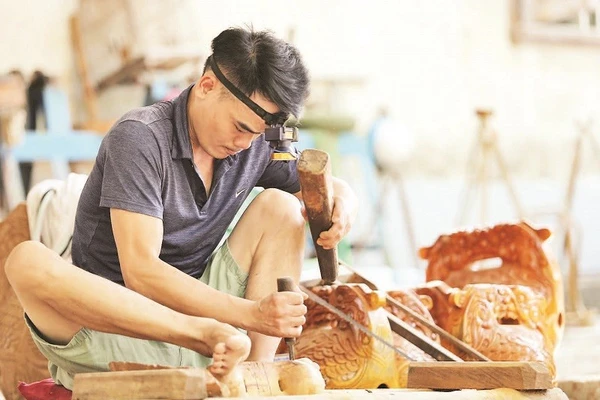 Công đoạn khoét rỗng mõ là quan trọng nhất