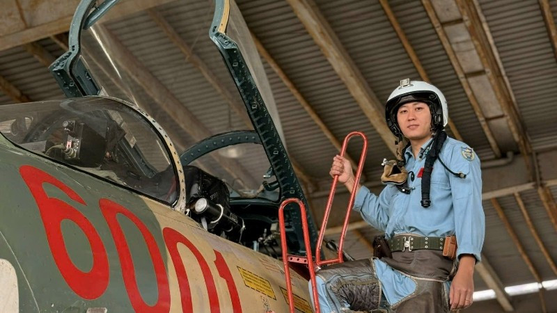 Đại úy Nguyễn Việt Khu đã sẵn sàng cho lần đầu trực Tết.